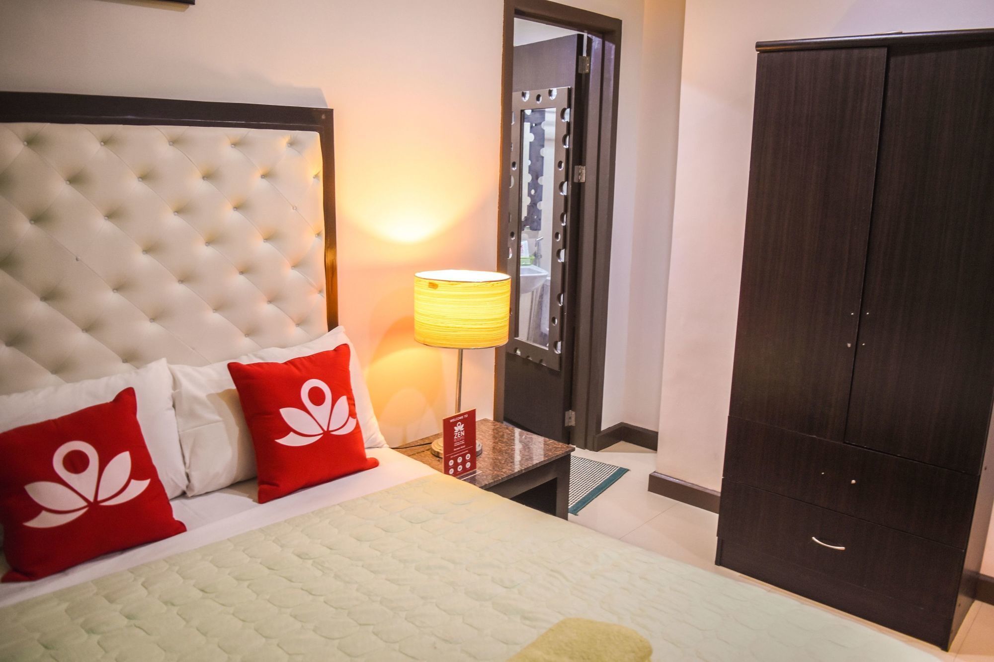 Zen Rooms Pryce Business Park Davao Bagian luar foto